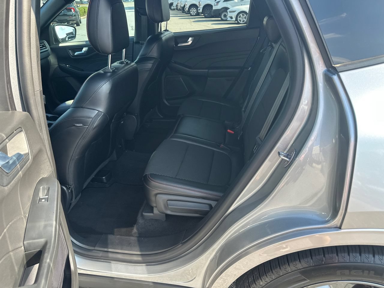 Certified 2024 Ford Escape ST-Line w/ Tech Pack #1 FWD image 23