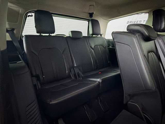 Certified 2019 Ford Expedition Platinum RWD image 34