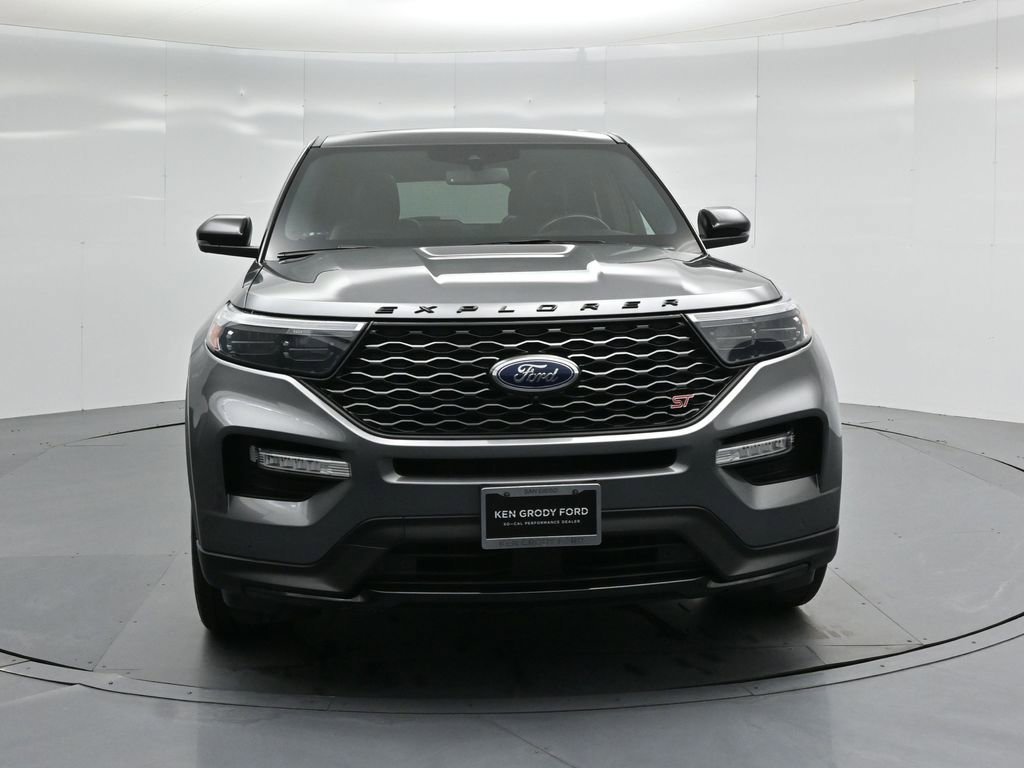 Certified 2022 Ford Explorer ST w/ Equipment Group 401A image 27