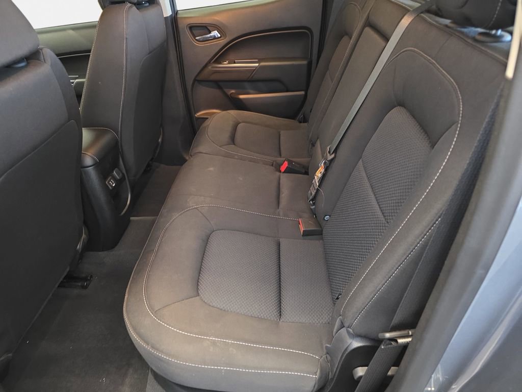 Used 2022 Chevrolet Colorado LT w/ LT Convenience Package image 11