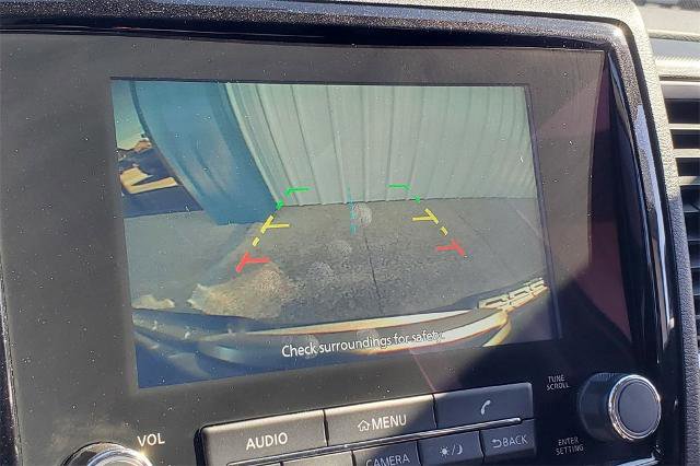 Used 2024 Nissan Frontier SV image 17