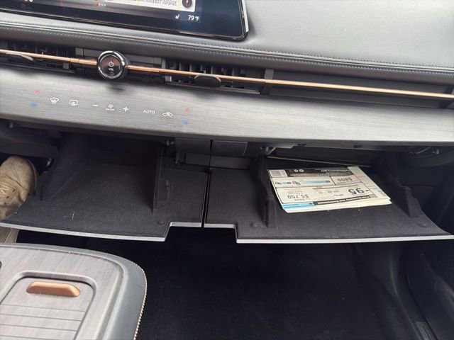 Used 2024 Nissan Ariya ENGAGE e-4ORCE image 29