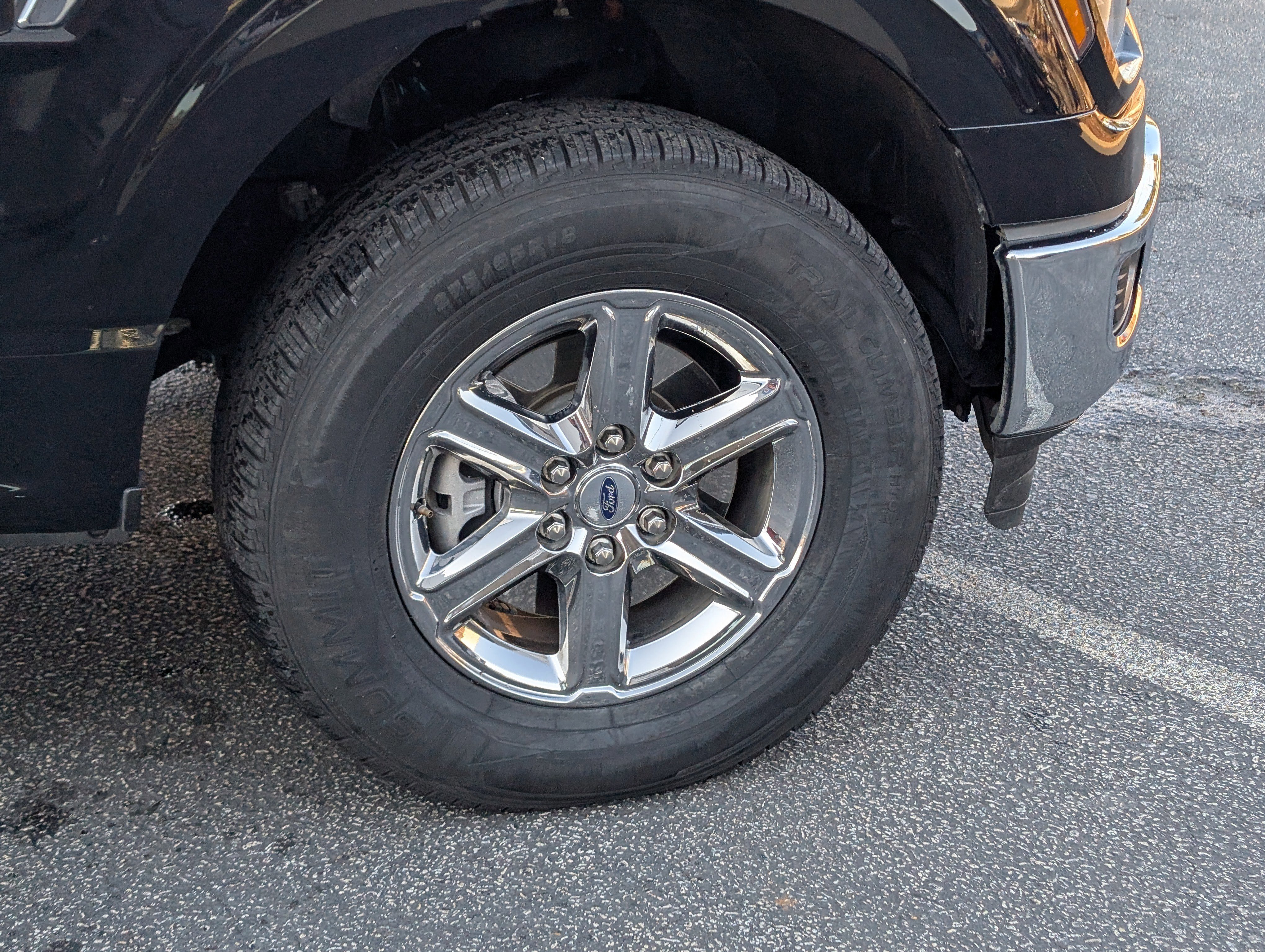 Certified 2024 Ford F150 XLT w/ Mobile Office Package image 12