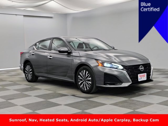 Used 2023 Nissan Altima 2.5 SV w/ SV Premium Package AWD/4WD image 1