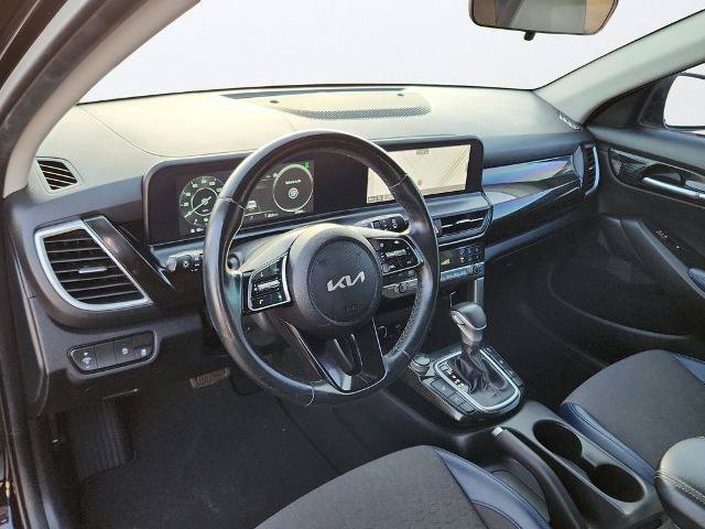 Used 2024 Kia Seltos S AWD/4WD image 9