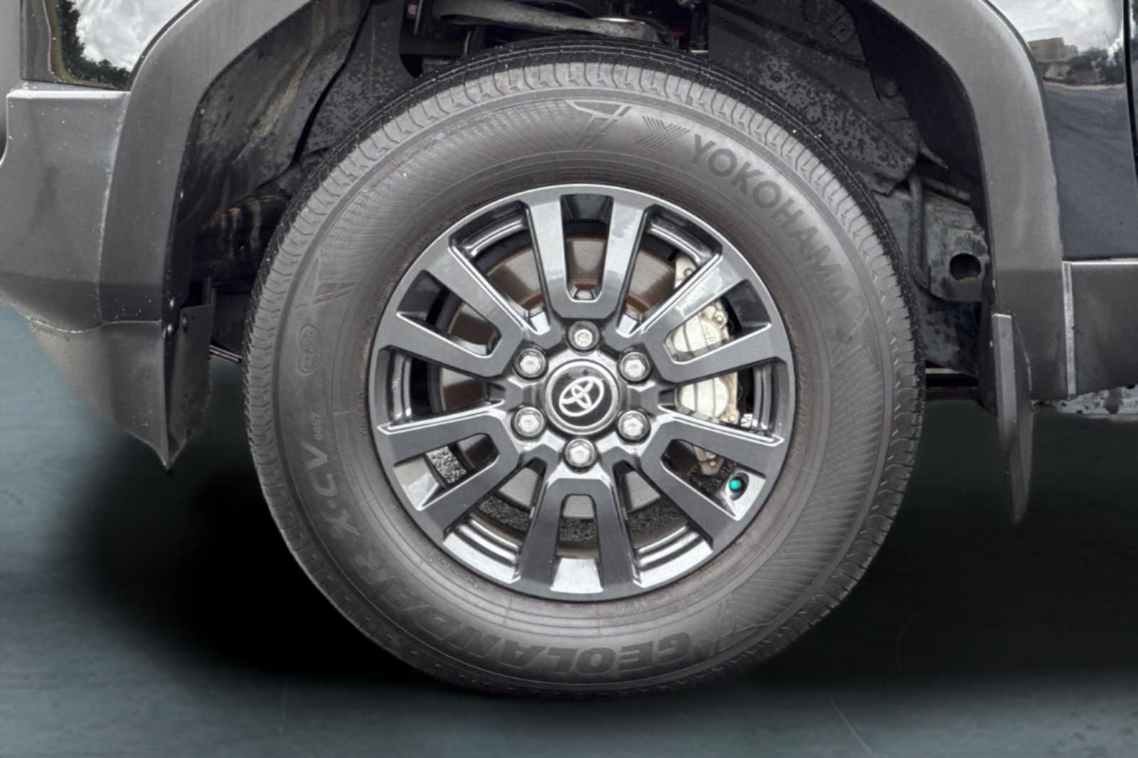 Used 2025 Toyota Land Cruiser 1958 image 32