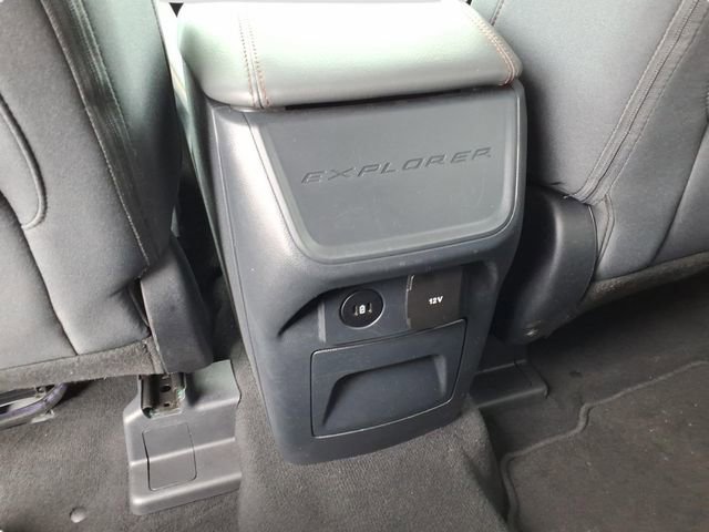 Certified 2025 Ford Explorer Active RWD image 11
