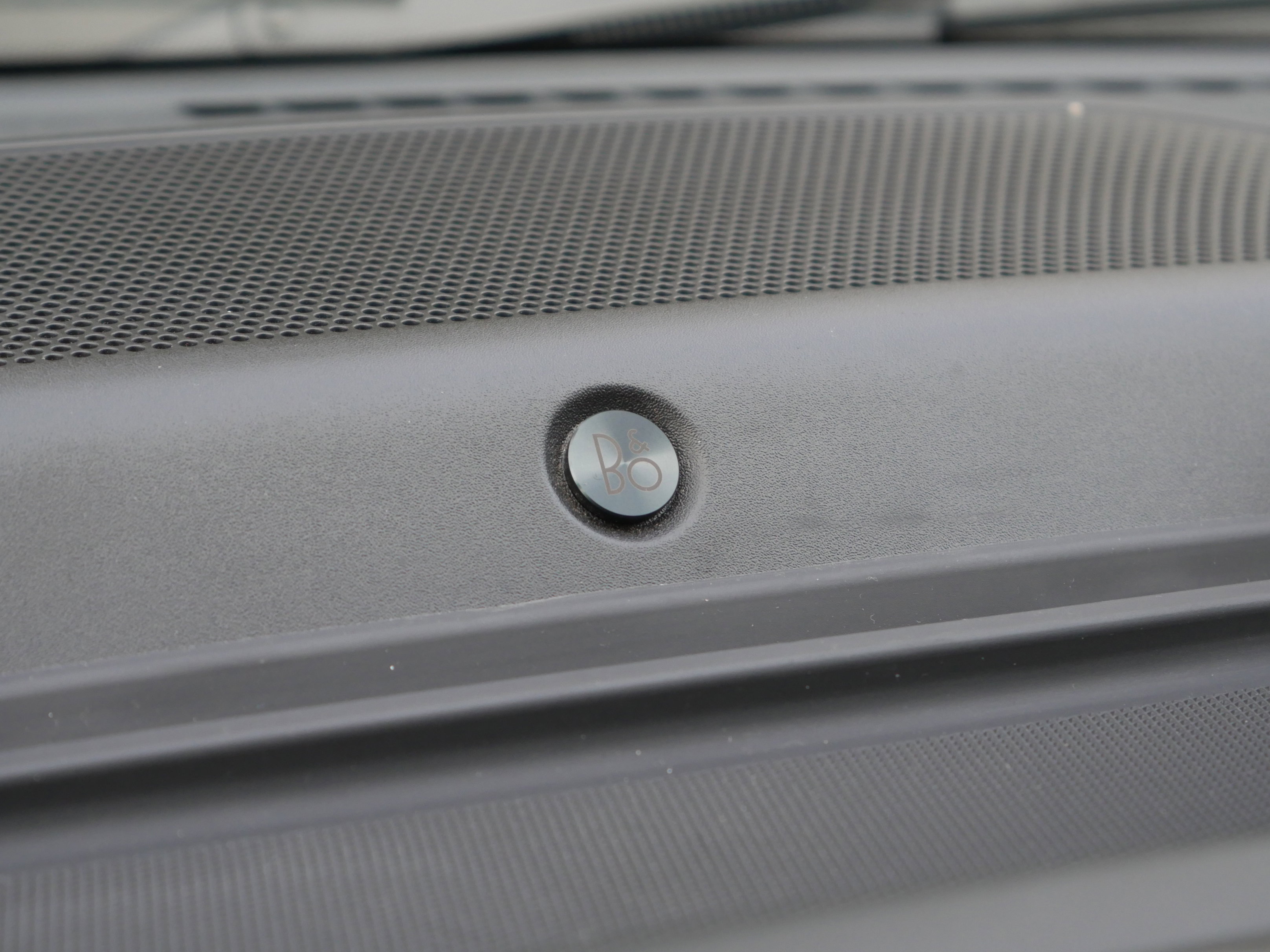 Certified 2023 Ford F150 Lariat w/ Equipment Group 502A High image 11