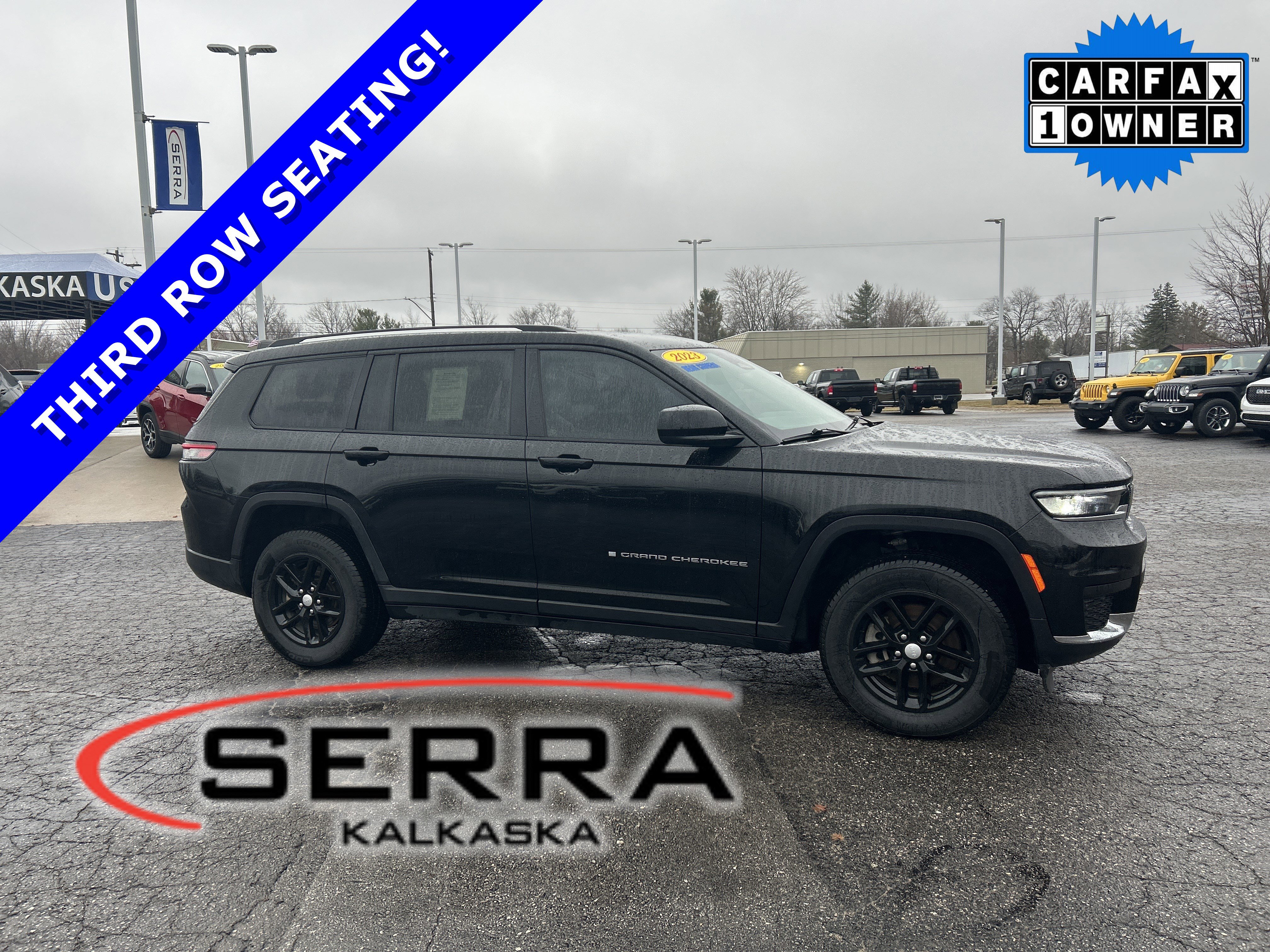 Used 2023 Jeep Grand Cherokee L Laredo AWD/4WD image 1