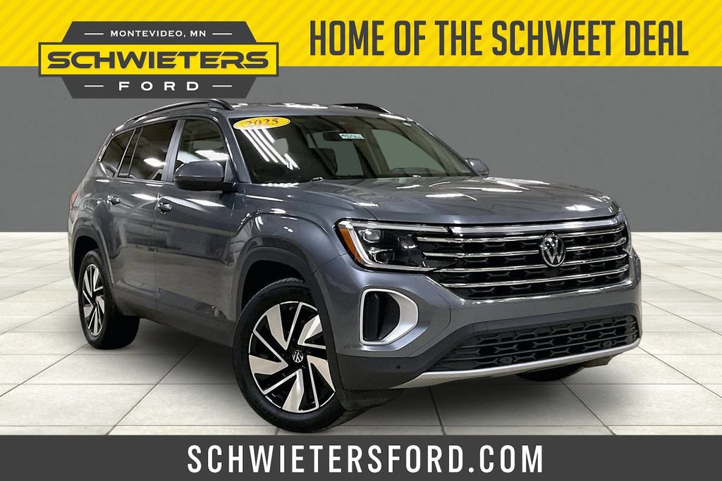Used 2025 Volkswagen Atlas SE