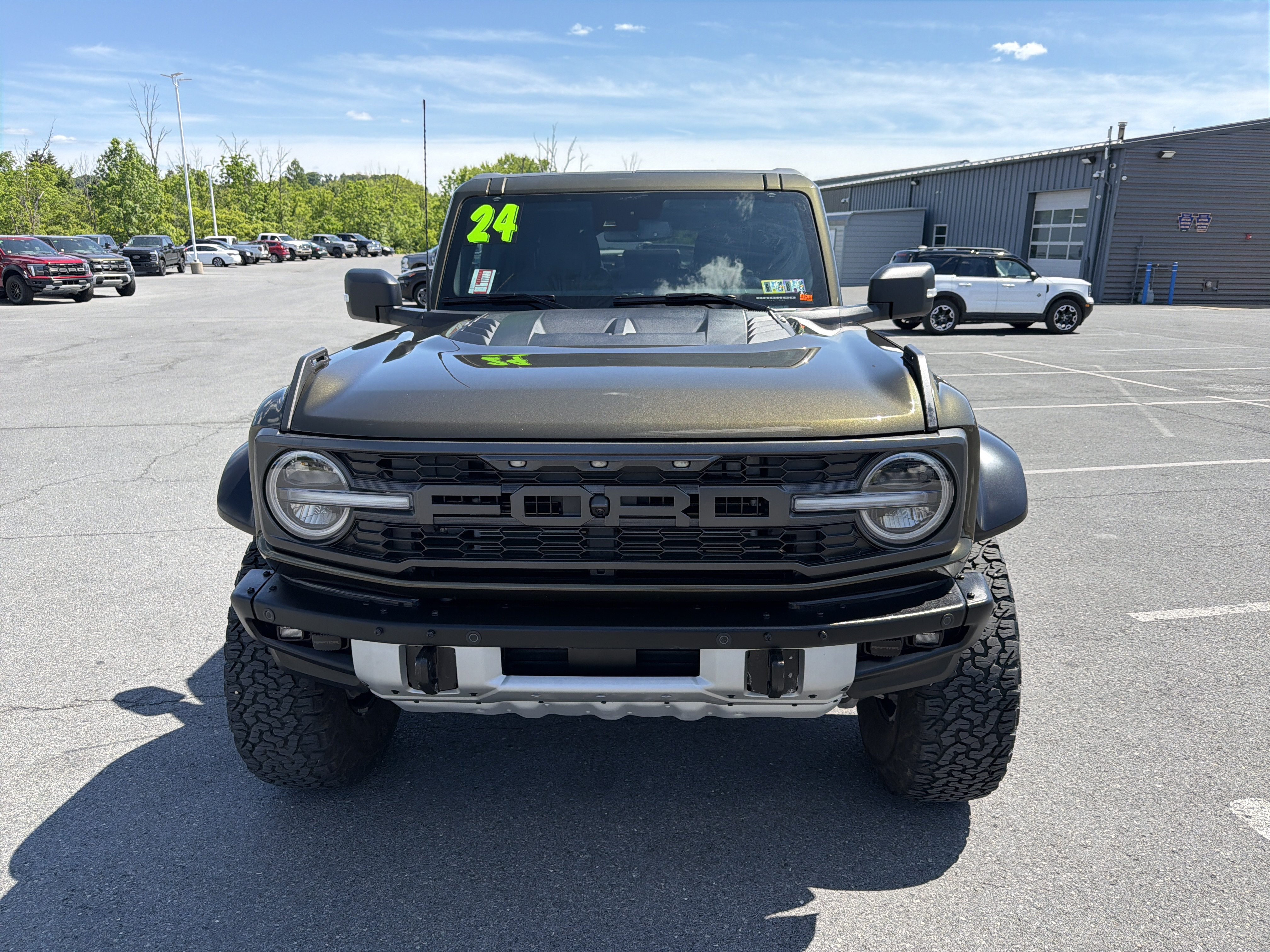Certified 2024 Ford Bronco Raptor w/ Interior Carbon Fiber Pack 6 AWD/4WD image 9