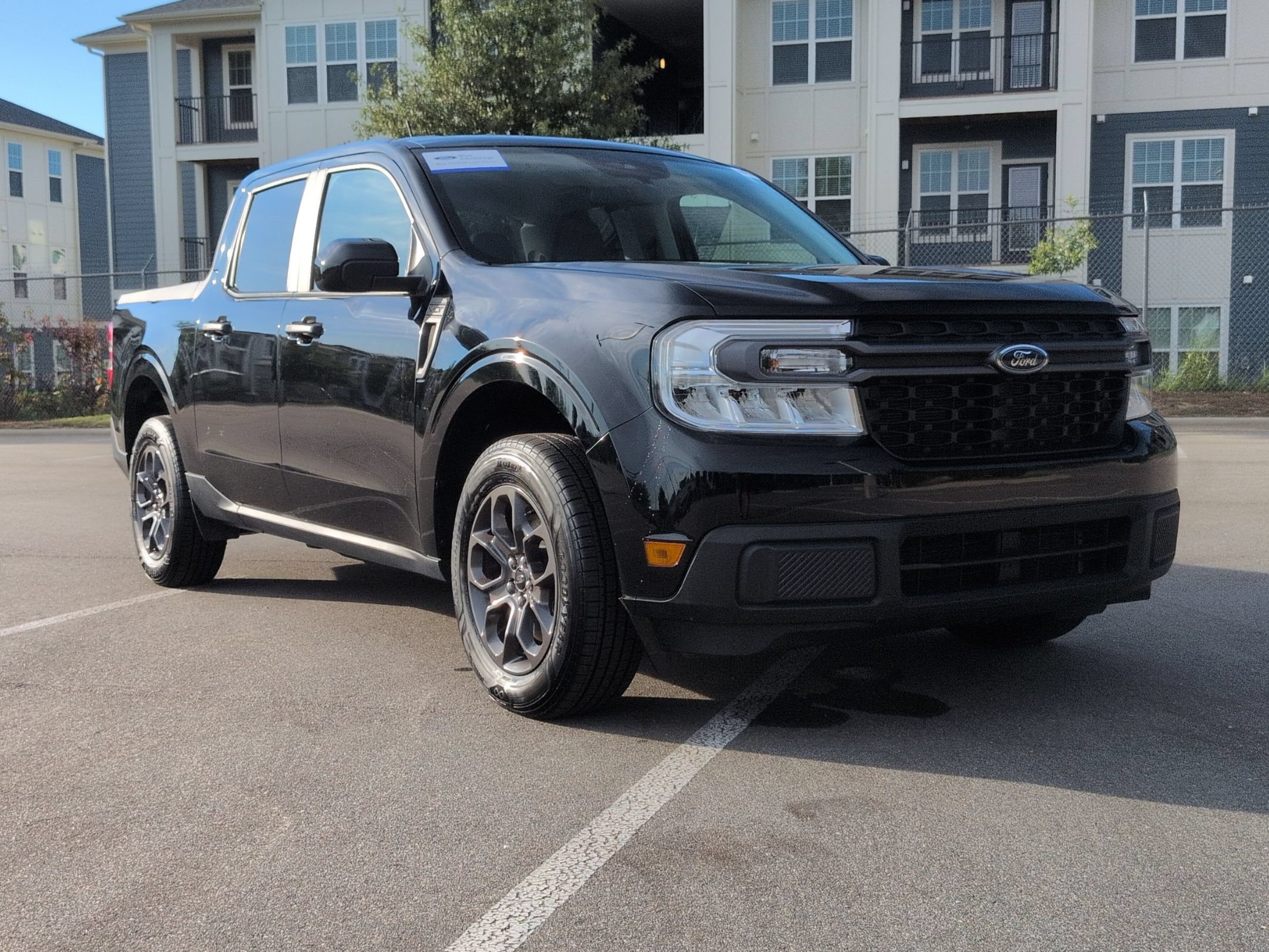 Certified 2024 Ford Maverick XLT w/ XLT Luxury Package FWD image 1