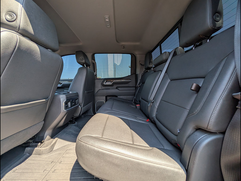 Used 2022 GMC Sierra 1500 Elevation w/ Elevation Premium Package AWD/4WD image 34