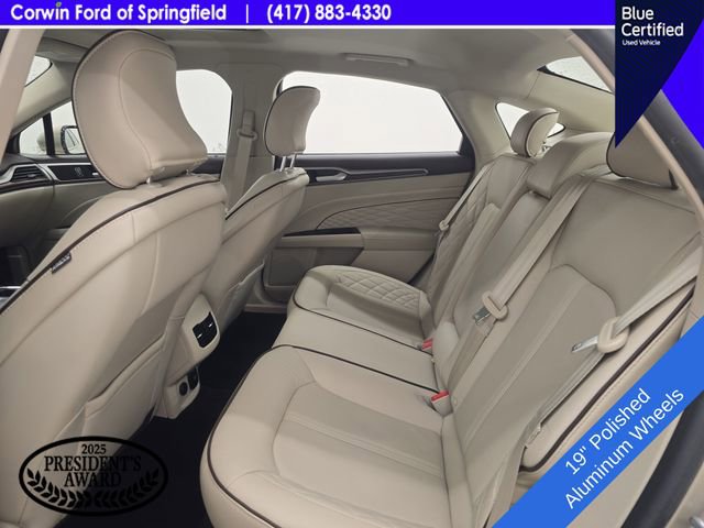 Certified 2018 Ford Fusion Platinum FWD image 16