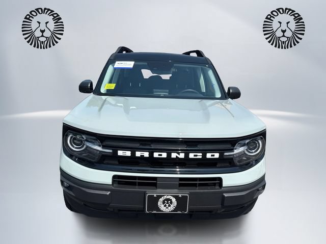 Certified 2023 Ford Bronco Sport Outer Banks w/ Tech Package AWD/4WD image 2
