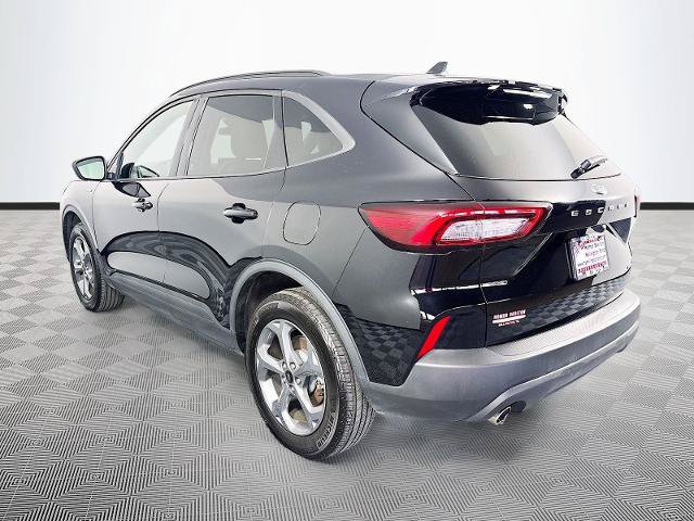 Certified 2025 Ford Escape ST-Line AWD/4WD image 5