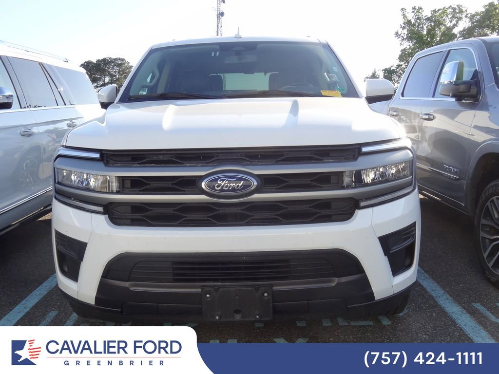 Certified 2024 Ford Expedition XLT AWD/4WD image 2