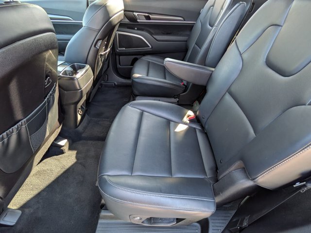 Used 2025 Kia Telluride S FWD image 24