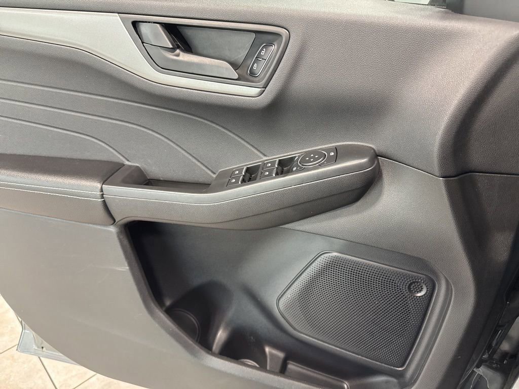 Certified 2023 Ford Escape AWD image 40