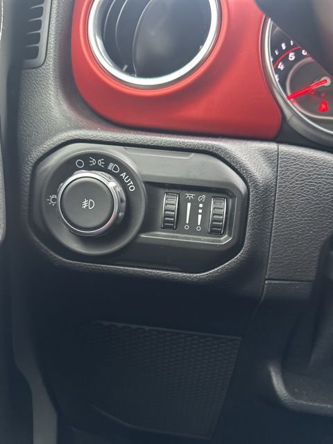 Used 2020 Jeep Wrangler Unlimited Rubicon w/ LED Lighting Group image 18