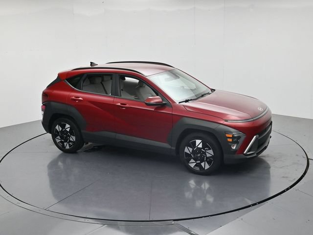 Used 2025 Hyundai Kona SEL FWD image 42