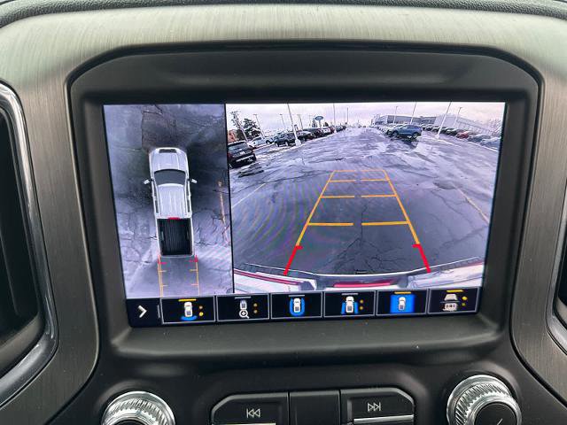 Used 2022 GMC Sierra 3500 Denali w/ Denali Ultimate Package image 18