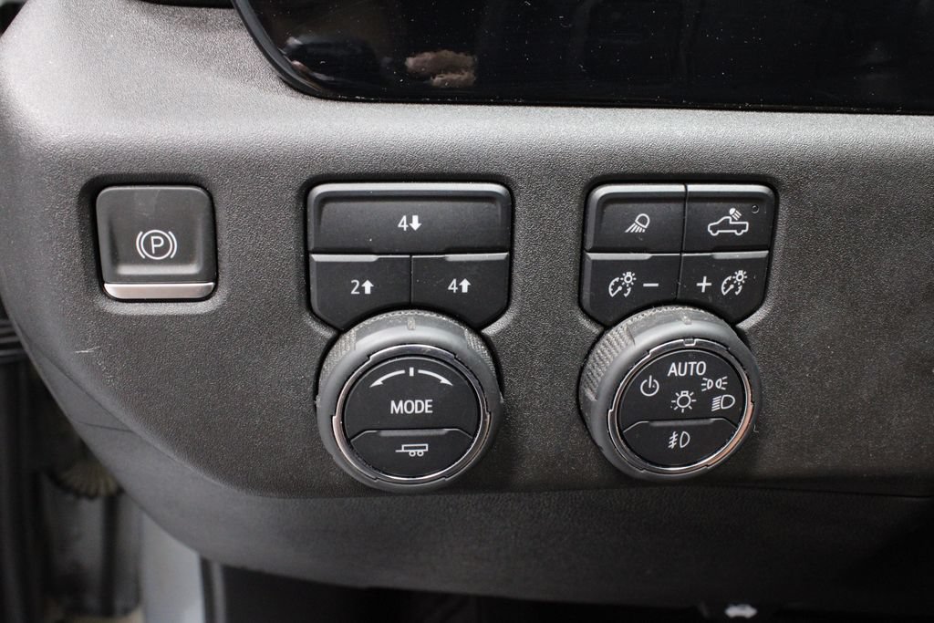 Used 2024 Chevrolet Silverado 3500 LT w/ All Star Edition AWD/4WD image 25