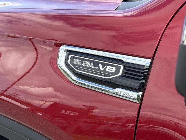 Used 2023 GMC Sierra 1500 SLT AWD/4WD image 17