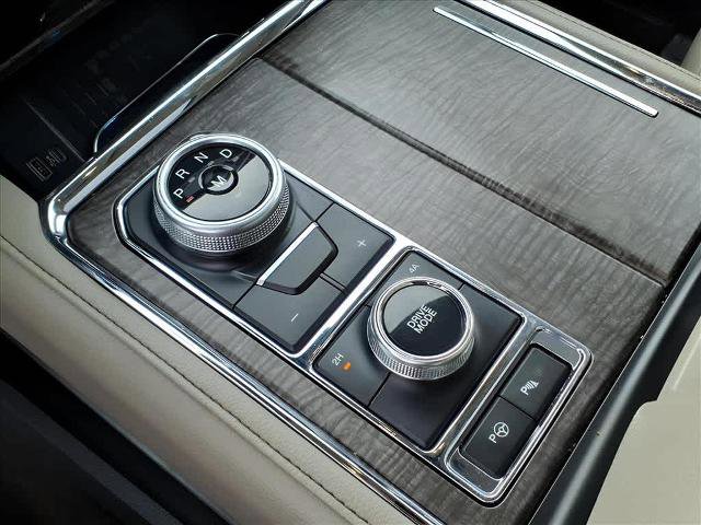 Certified 2021 Ford Expedition Max Limited image 24