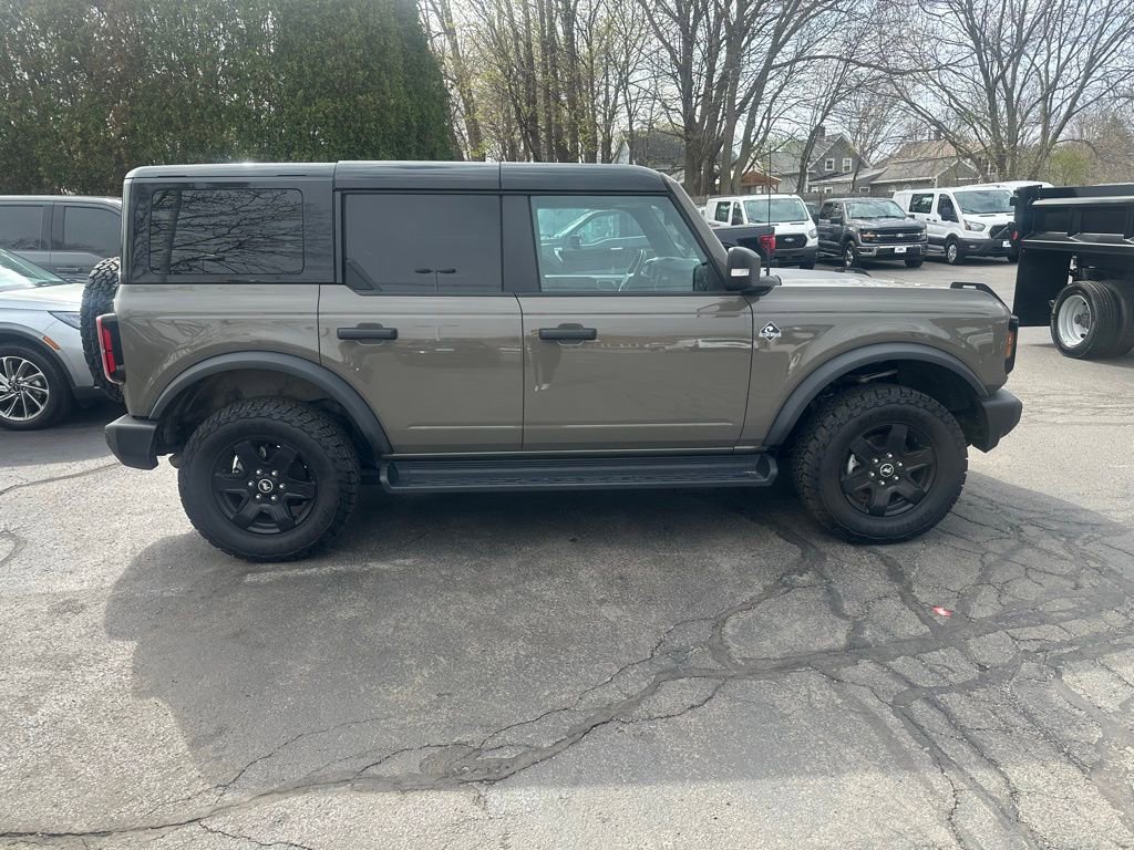 Certified 2025 Ford Bronco Outer Banks AWD/4WD image 4