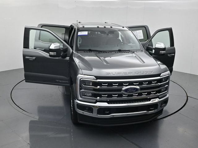 Certified 2025 Ford F250 Lariat w/ Lariat Ultimate Package AWD/4WD image 46
