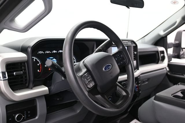 Certified 2023 Ford F250 XL AWD/4WD image 17