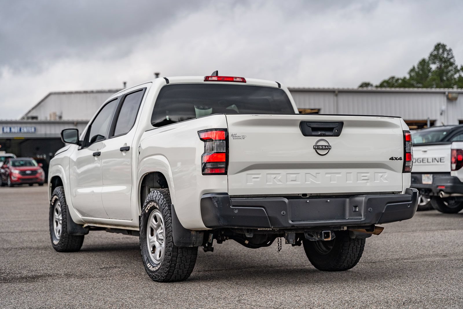 Used 2022 Nissan Frontier S w/ Technology Package AWD/4WD image 5