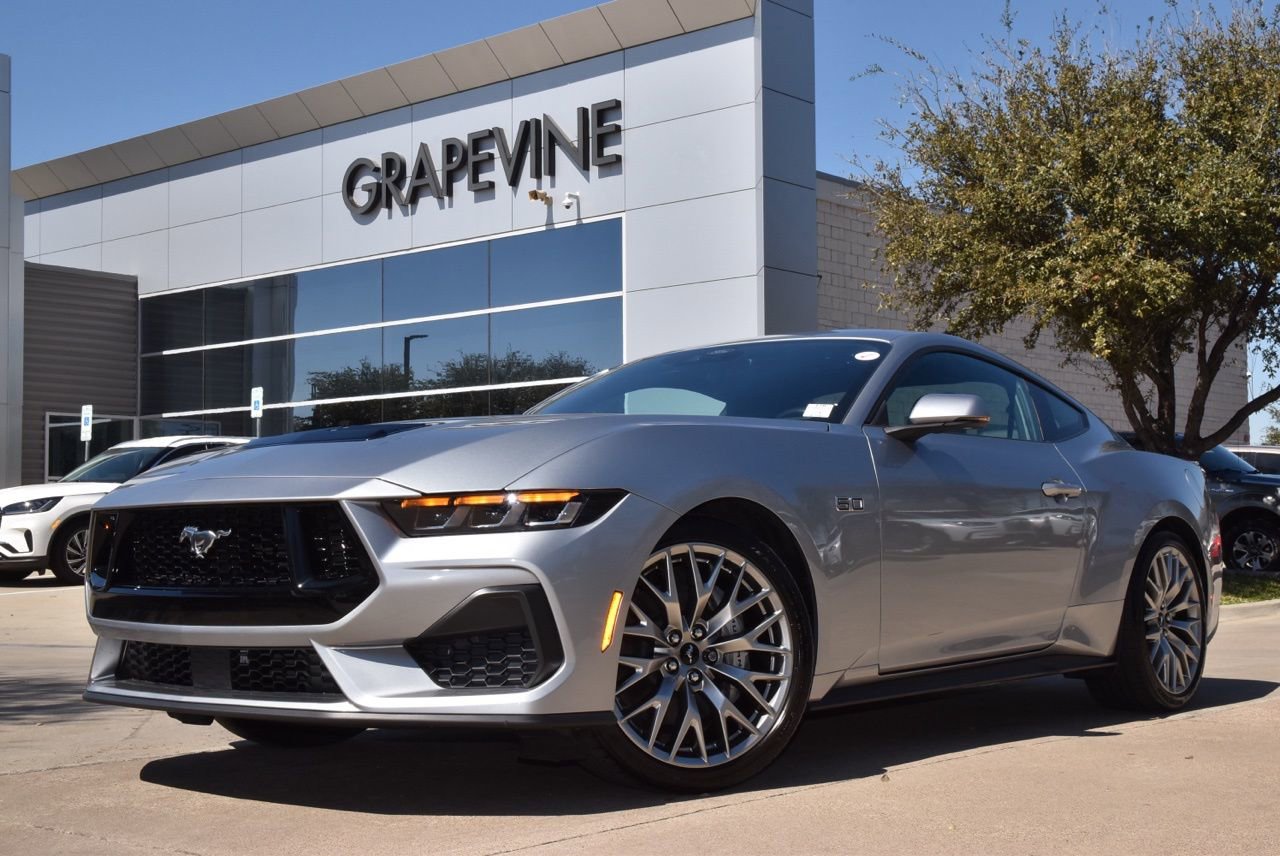 Certified 2025 Ford Mustang GT Premium image 2