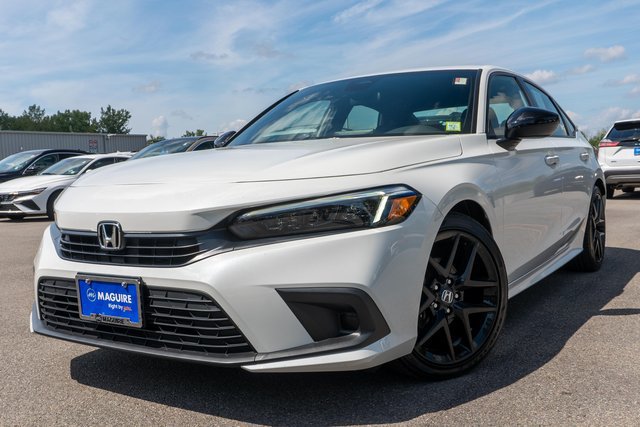 Used 2024 Honda Civic Sport image 1