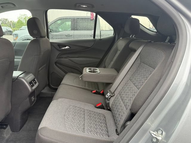 Used 2024 Chevrolet Equinox LT w/ LPO, Floor Liner Package FWD image 9