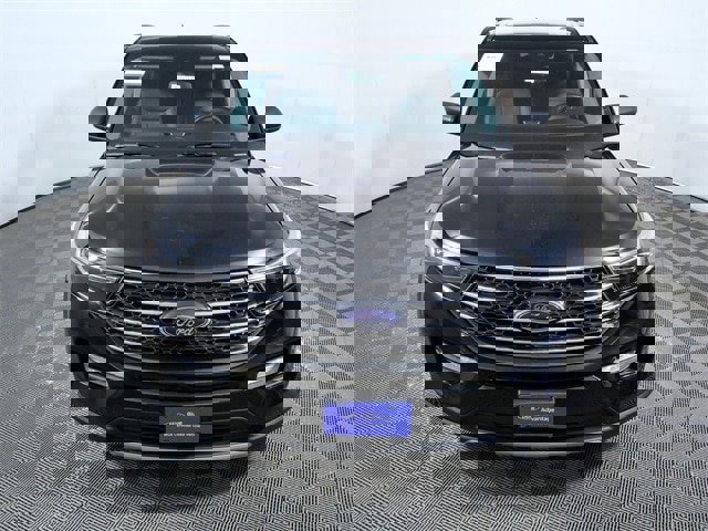 Certified 2023 Ford Explorer XLT w/ Equipment Group 202A image 6