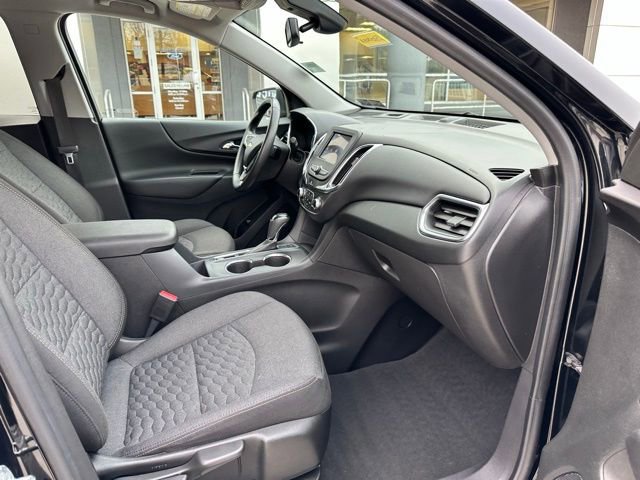 Used 2020 Chevrolet Equinox LT w/ Driver Convenience Package image 59