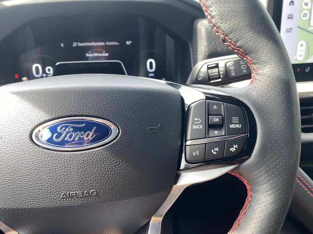 Certified 2025 Ford Explorer ST-Line w/ Premium Package RWD image 34