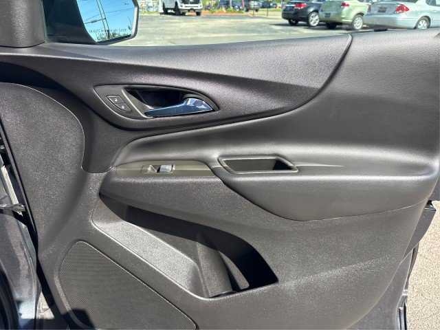 Used 2022 Chevrolet Equinox LT AWD/4WD image 18