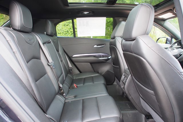 Used 2023 Cadillac XT4 Luxury w/ Cold Weather Package image 13
