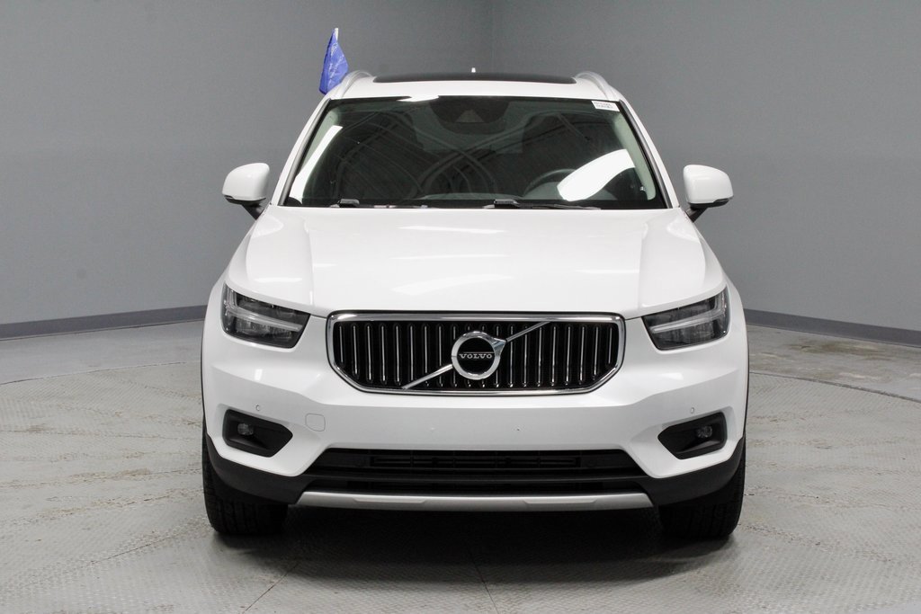 Used 2022 Volvo XC40 T5 Inscription image 8