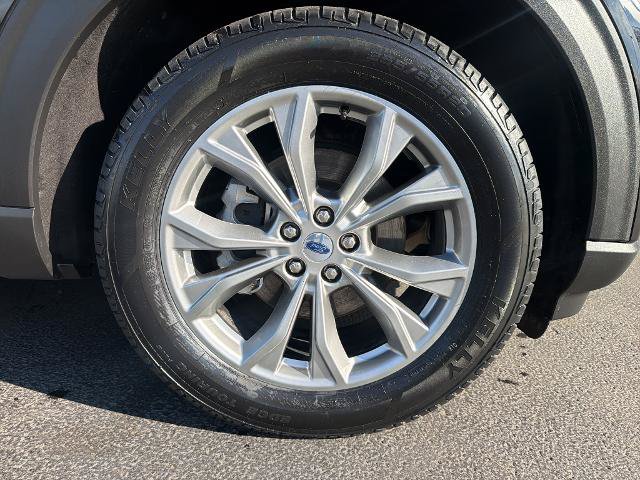 Certified 2023 Ford Explorer Limited AWD/4WD image 5