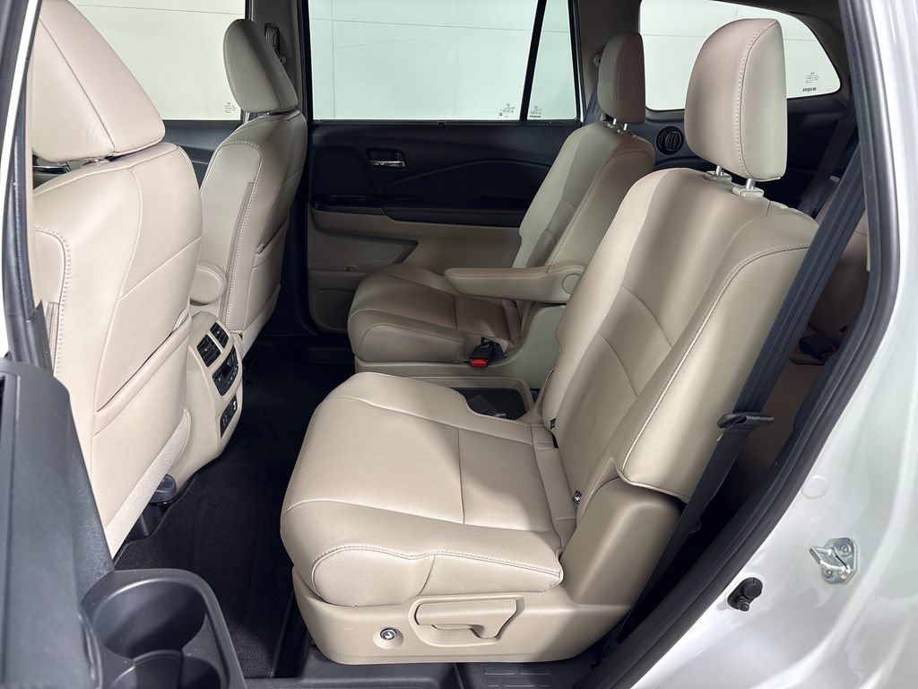 Used 2022 Honda Pilot Touring image 30