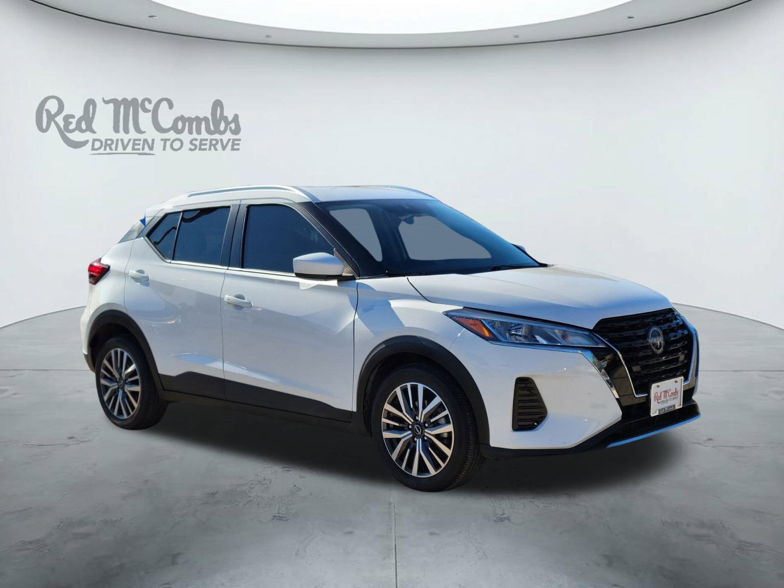 Used 2024 Nissan Kicks SV