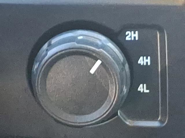 Certified 2022 Ford F350 Lariat w/ Lariat Ultimate Package image 27