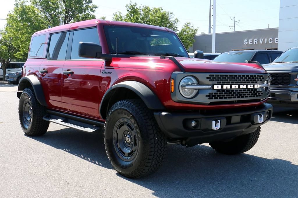 Certified 2025 Ford Bronco Badlands w/ Sasquatch Package AWD/4WD image 5