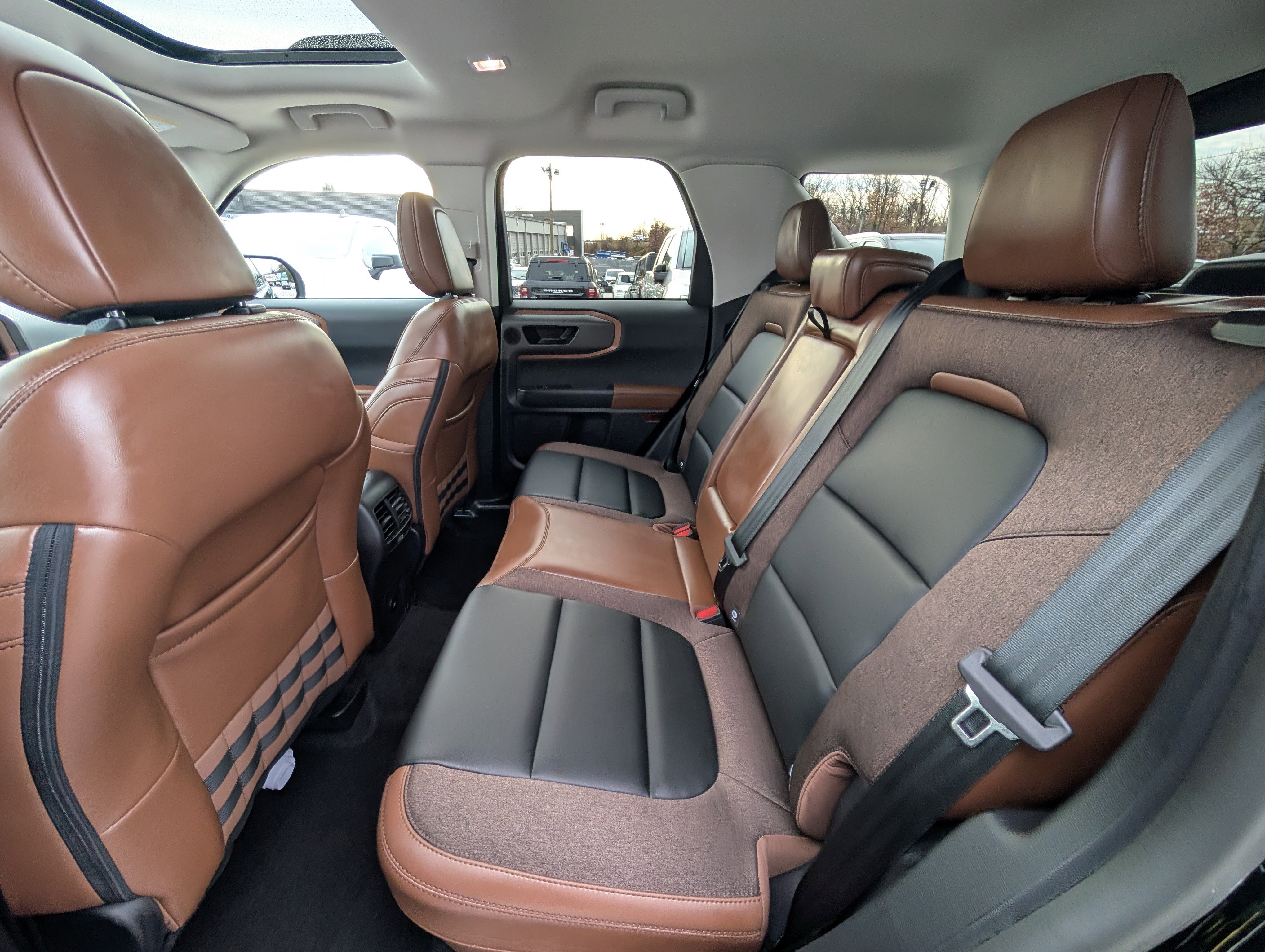 Certified 2025 Ford Bronco Sport Outer Banks w/ Outer Banks Tech Package+ image 15