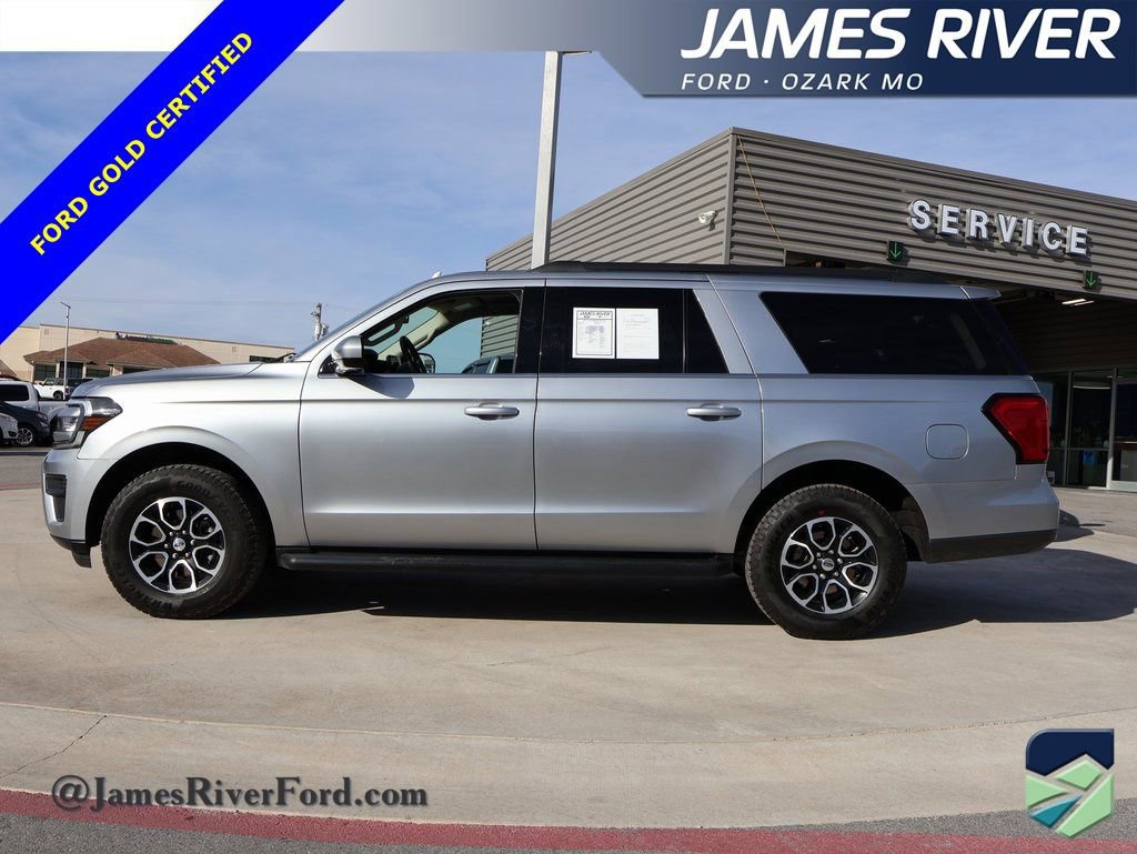 Certified 2022 Ford Expedition Max XLT image 2