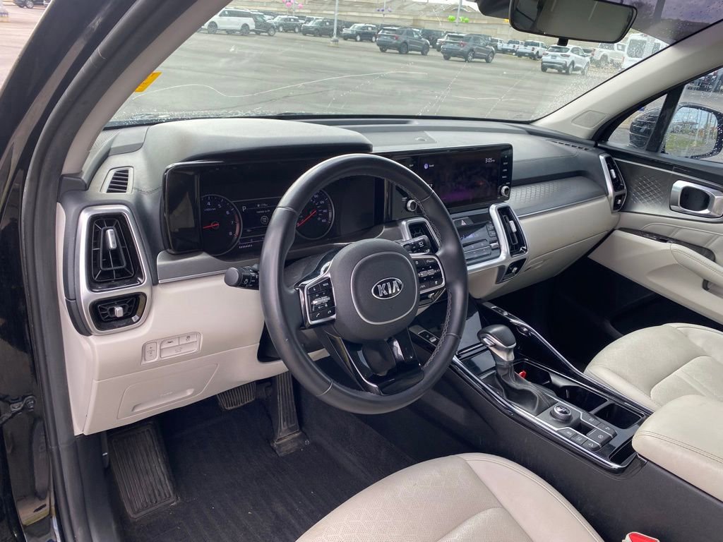 Used 2021 Kia Sorento SX image 12